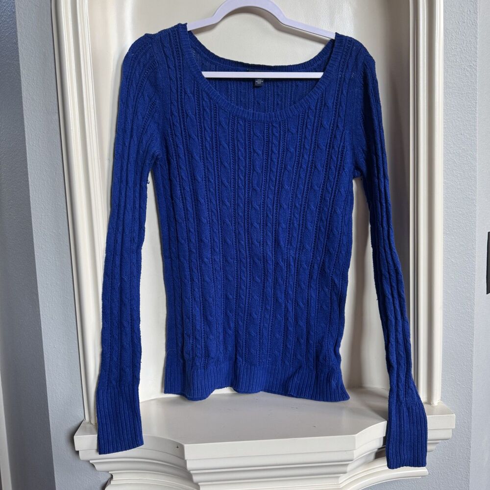 American Eagle Blue Corded Sweater Size Medium